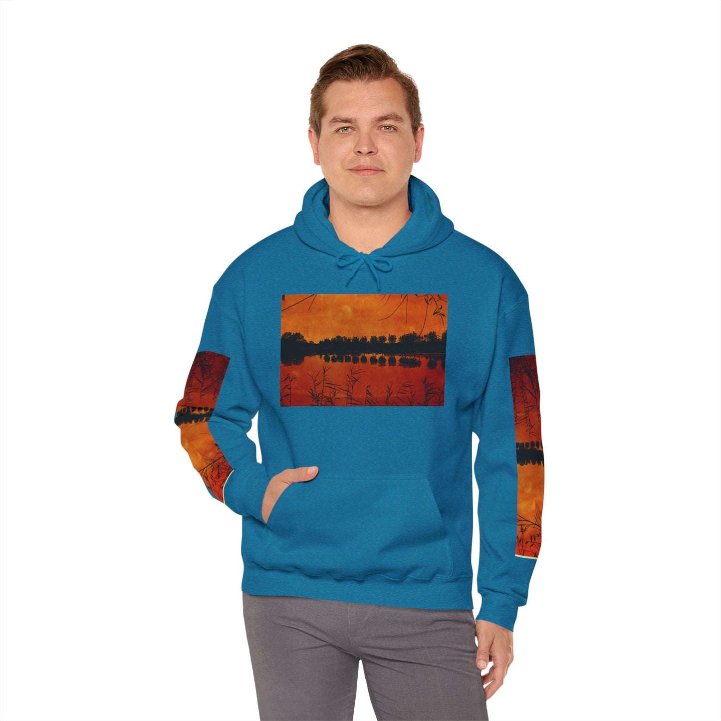 Sunset Reflection Hoodie - Cozy Unisex Heavy Blend™ Sweatshirt with Vibrant Nature Design