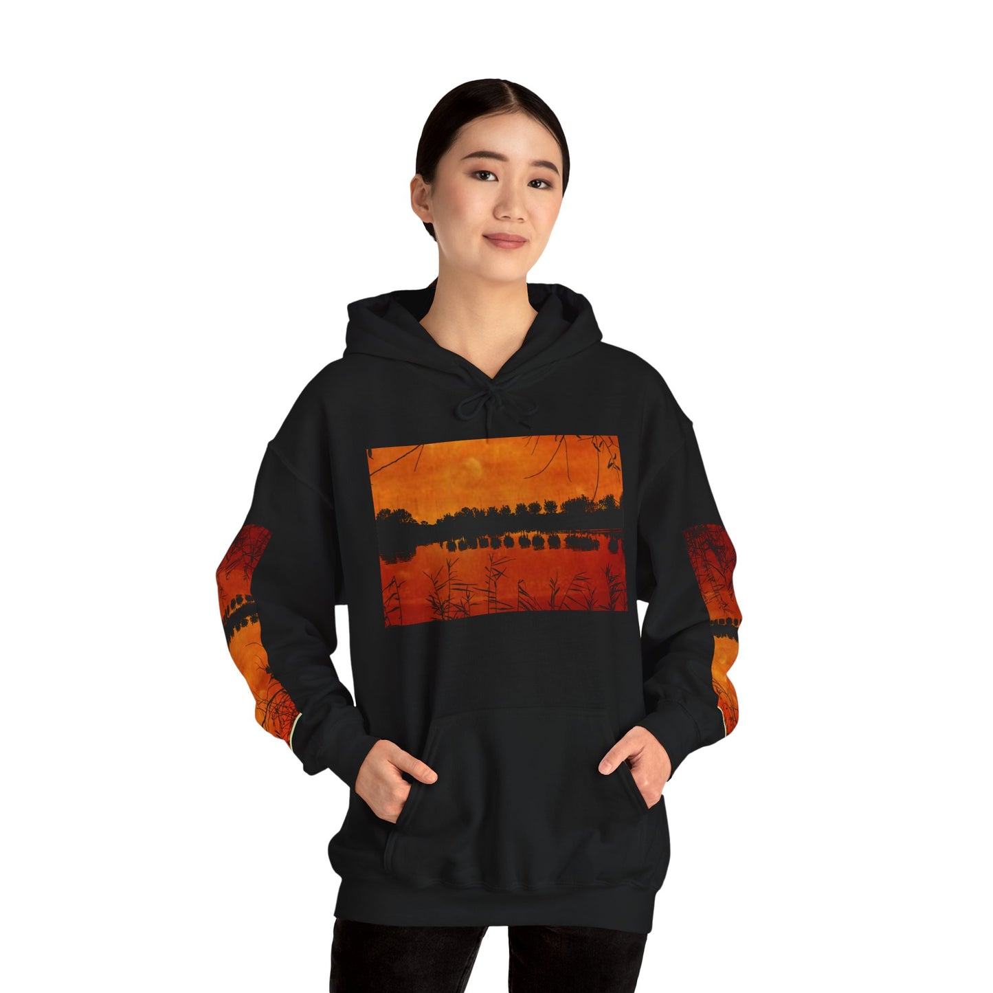 Sunset Reflection Hoodie - Cozy Unisex Heavy Blend™ Sweatshirt with Vibrant Nature Design