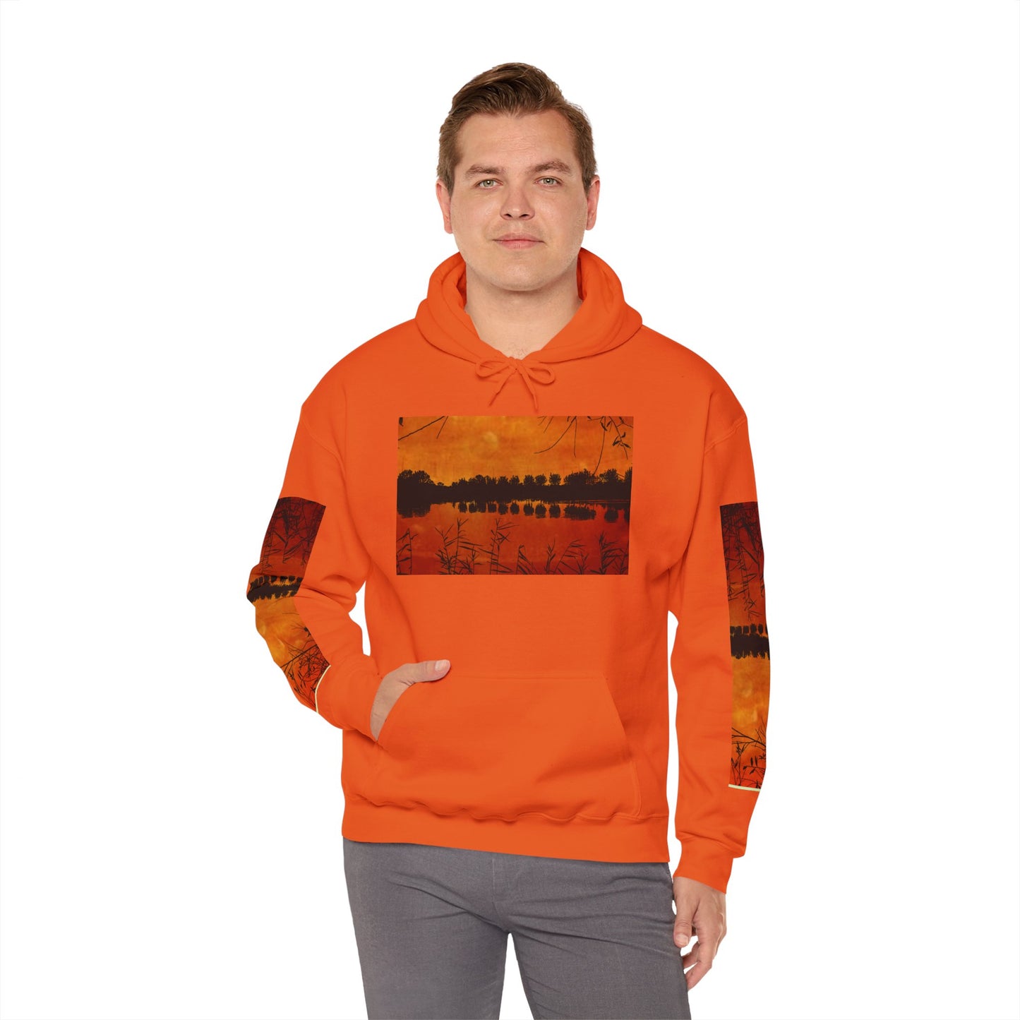 Sunset Reflection Hoodie - Cozy Unisex Heavy Blend™ Sweatshirt with Vibrant Nature Design