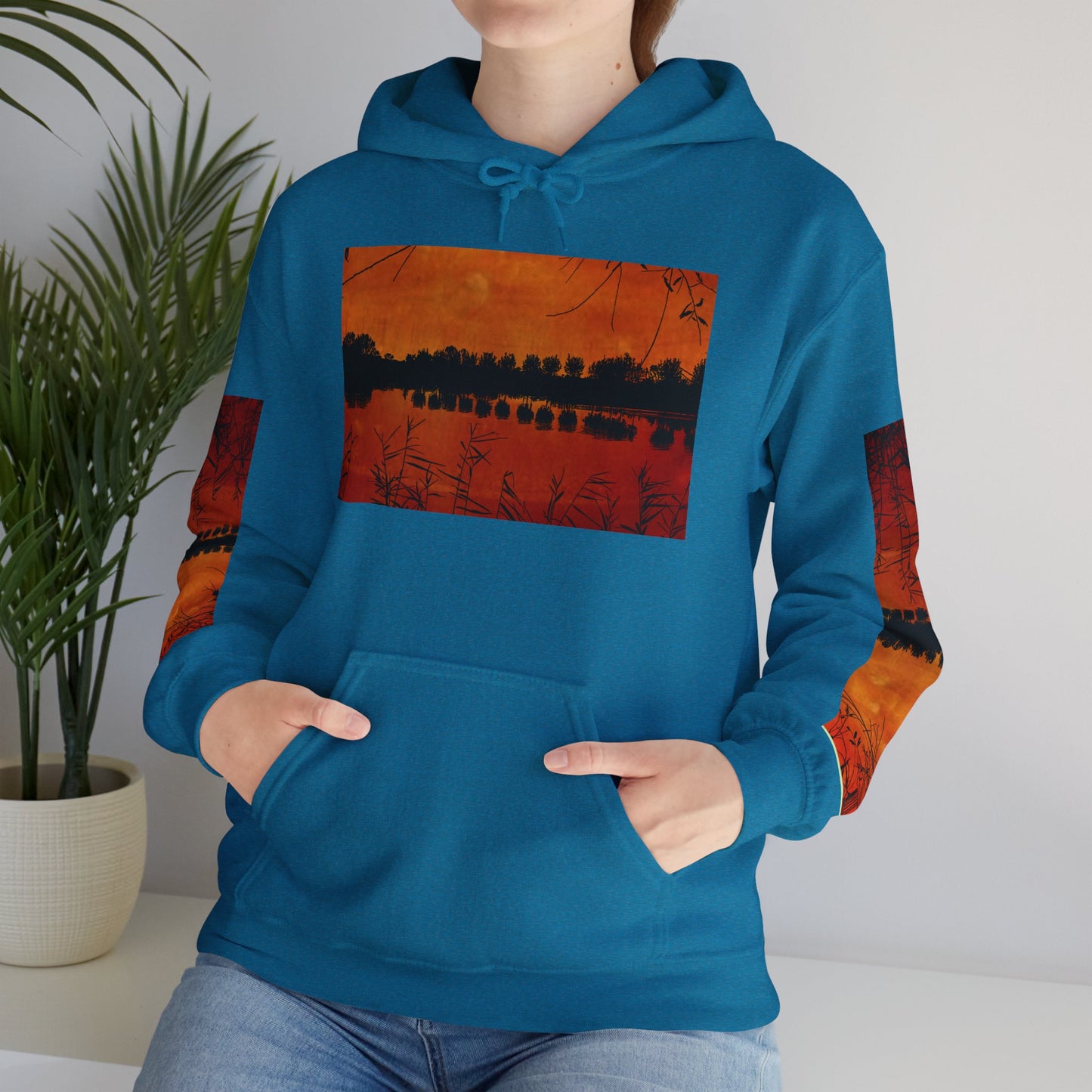 Sunset Reflection Hoodie - Cozy Unisex Heavy Blend™ Sweatshirt with Vibrant Nature Design