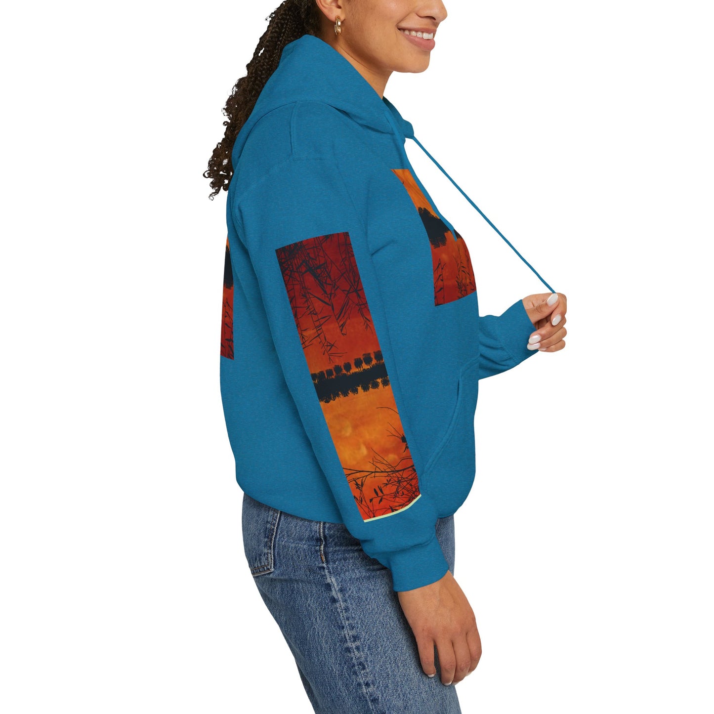 Sunset Reflection Hoodie - Cozy Unisex Heavy Blend™ Sweatshirt with Vibrant Nature Design