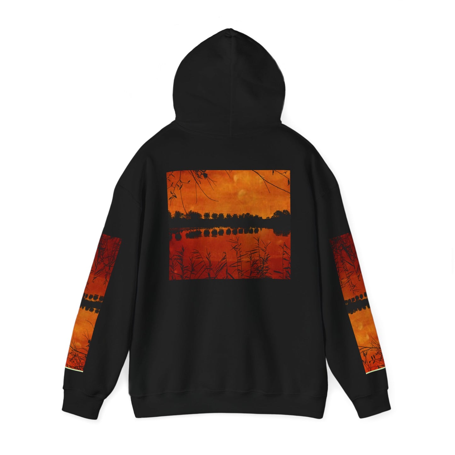 Sunset Reflection Hoodie - Cozy Unisex Heavy Blend™ Sweatshirt with Vibrant Nature Design