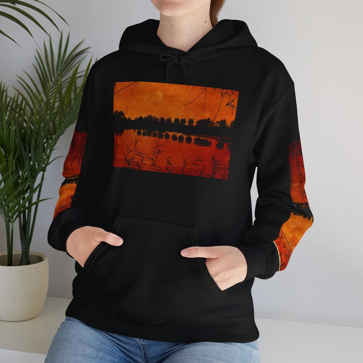 Sunset Reflection Hoodie - Cozy Unisex Heavy Blend™ Sweatshirt with Vibrant Nature Design