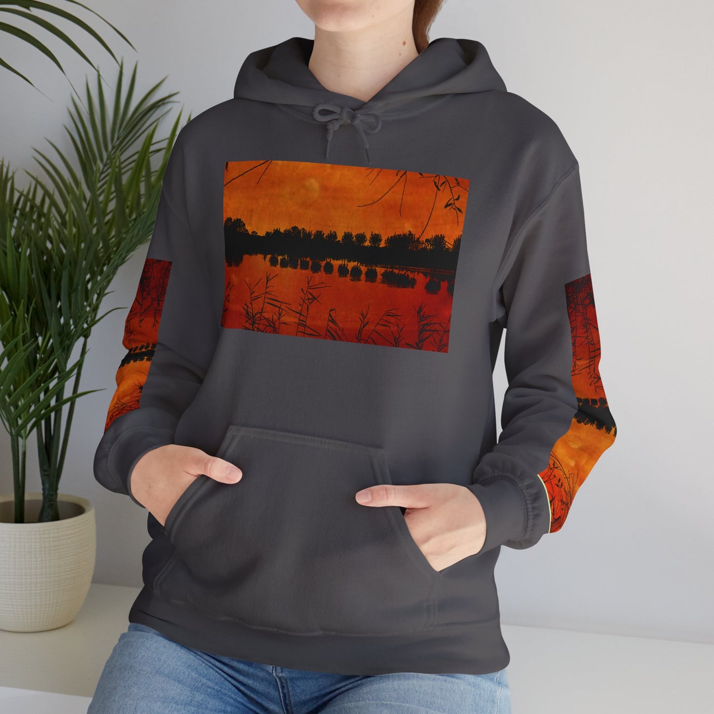 Sunset Reflection Hoodie - Cozy Unisex Heavy Blend™ Sweatshirt with Vibrant Nature Design