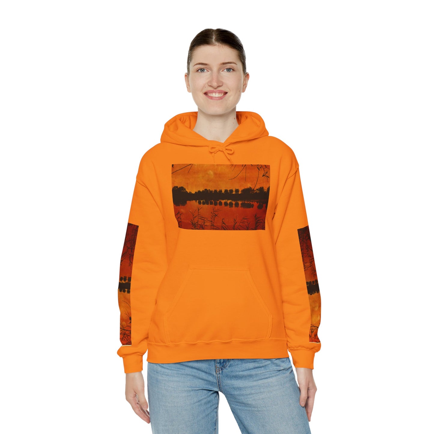 Sunset Reflection Hoodie - Cozy Unisex Heavy Blend™ Sweatshirt with Vibrant Nature Design