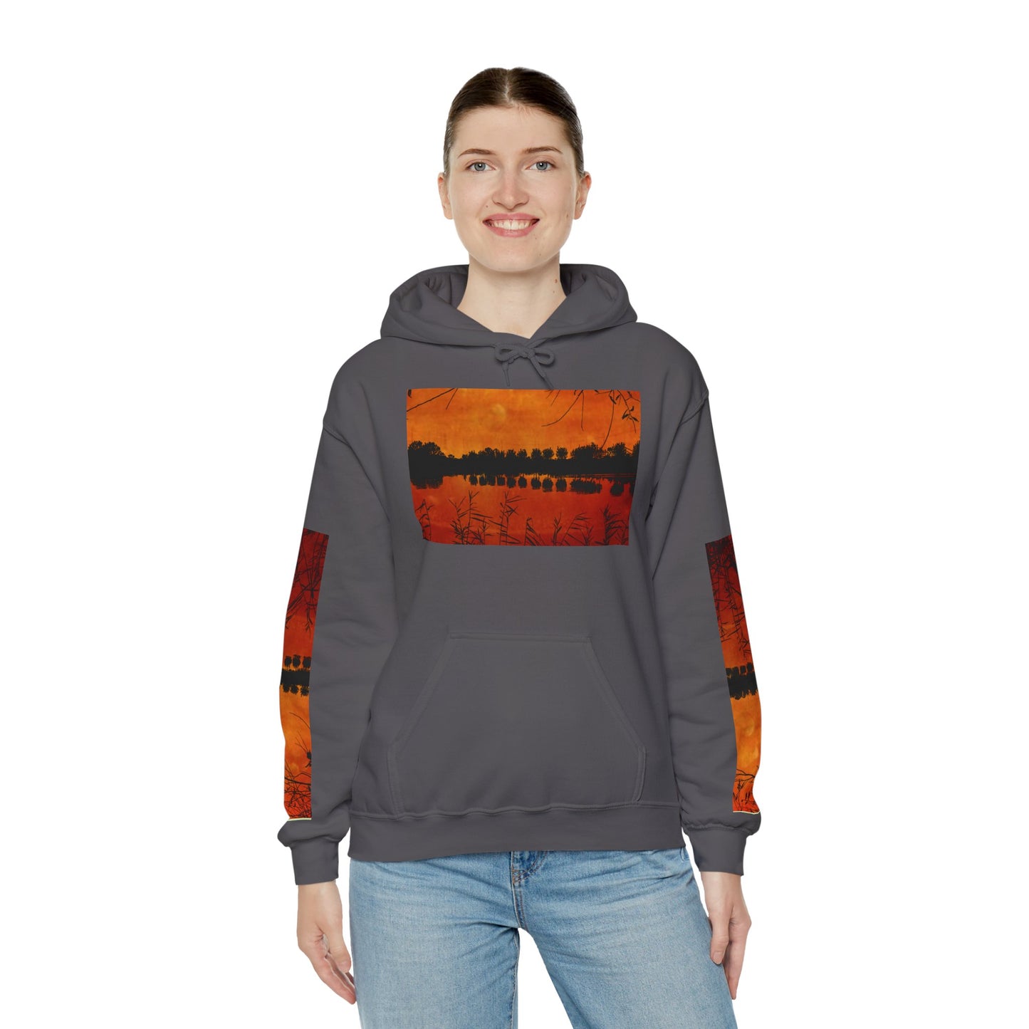 Sunset Reflection Hoodie - Cozy Unisex Heavy Blend™ Sweatshirt with Vibrant Nature Design