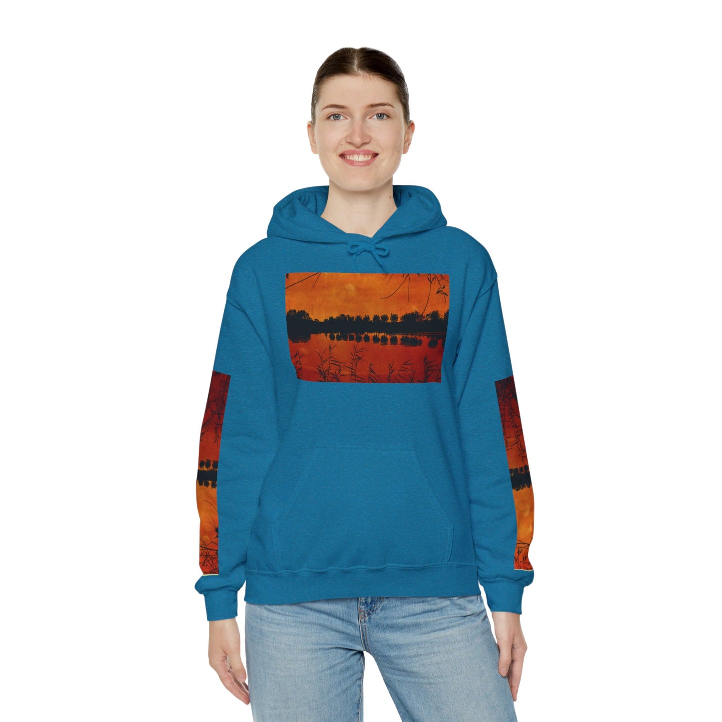 Sunset Reflection Hoodie - Cozy Unisex Heavy Blend™ Sweatshirt with Vibrant Nature Design