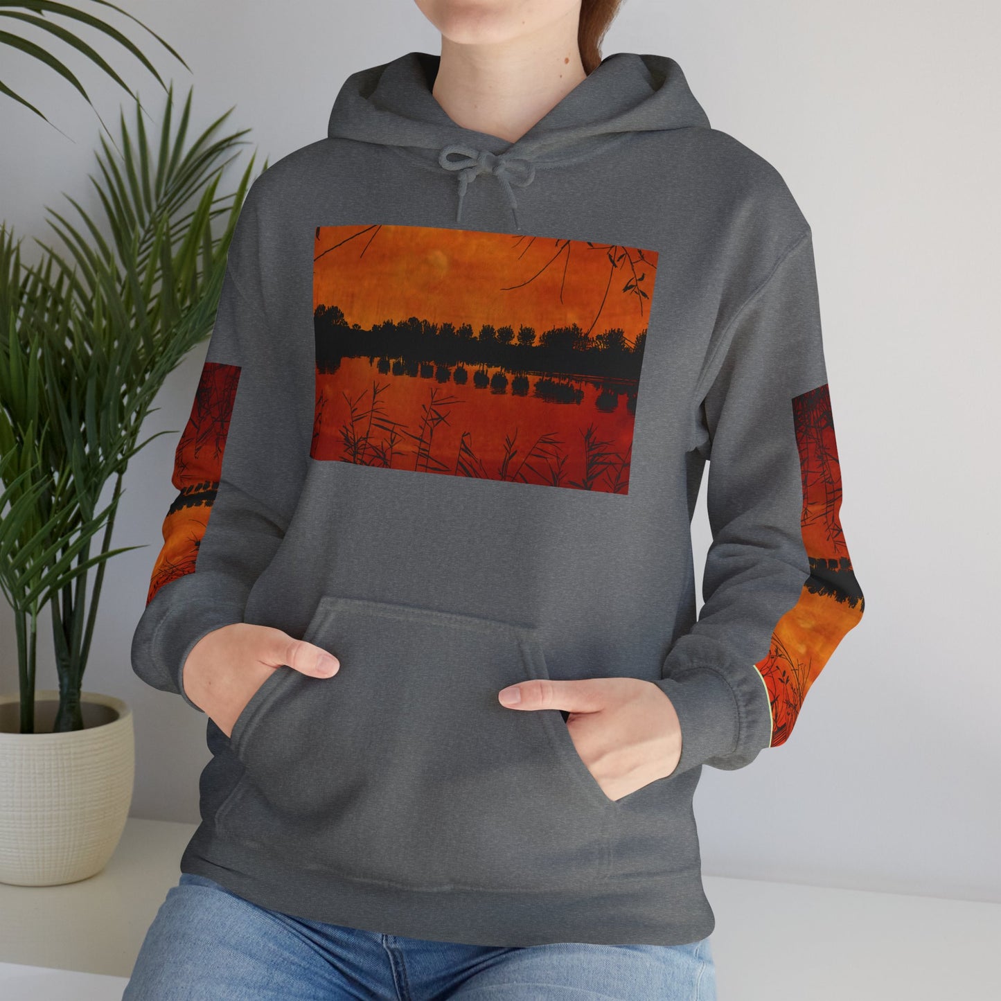 Sunset Reflection Hoodie - Cozy Unisex Heavy Blend™ Sweatshirt with Vibrant Nature Design