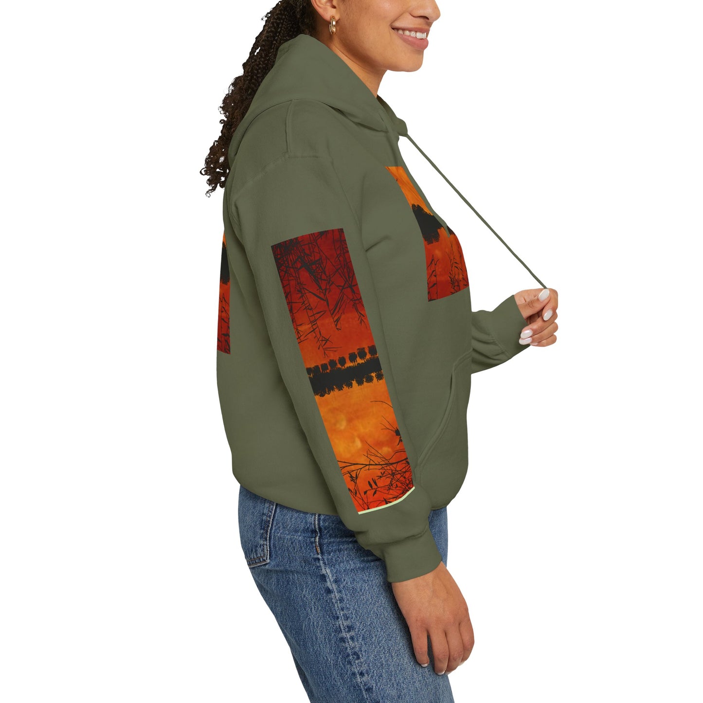 Sunset Reflection Hoodie - Cozy Unisex Heavy Blend™ Sweatshirt with Vibrant Nature Design