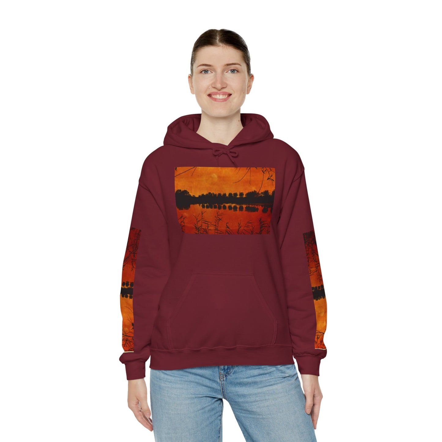 Sunset Reflection Hoodie - Cozy Unisex Heavy Blend™ Sweatshirt with Vibrant Nature Design